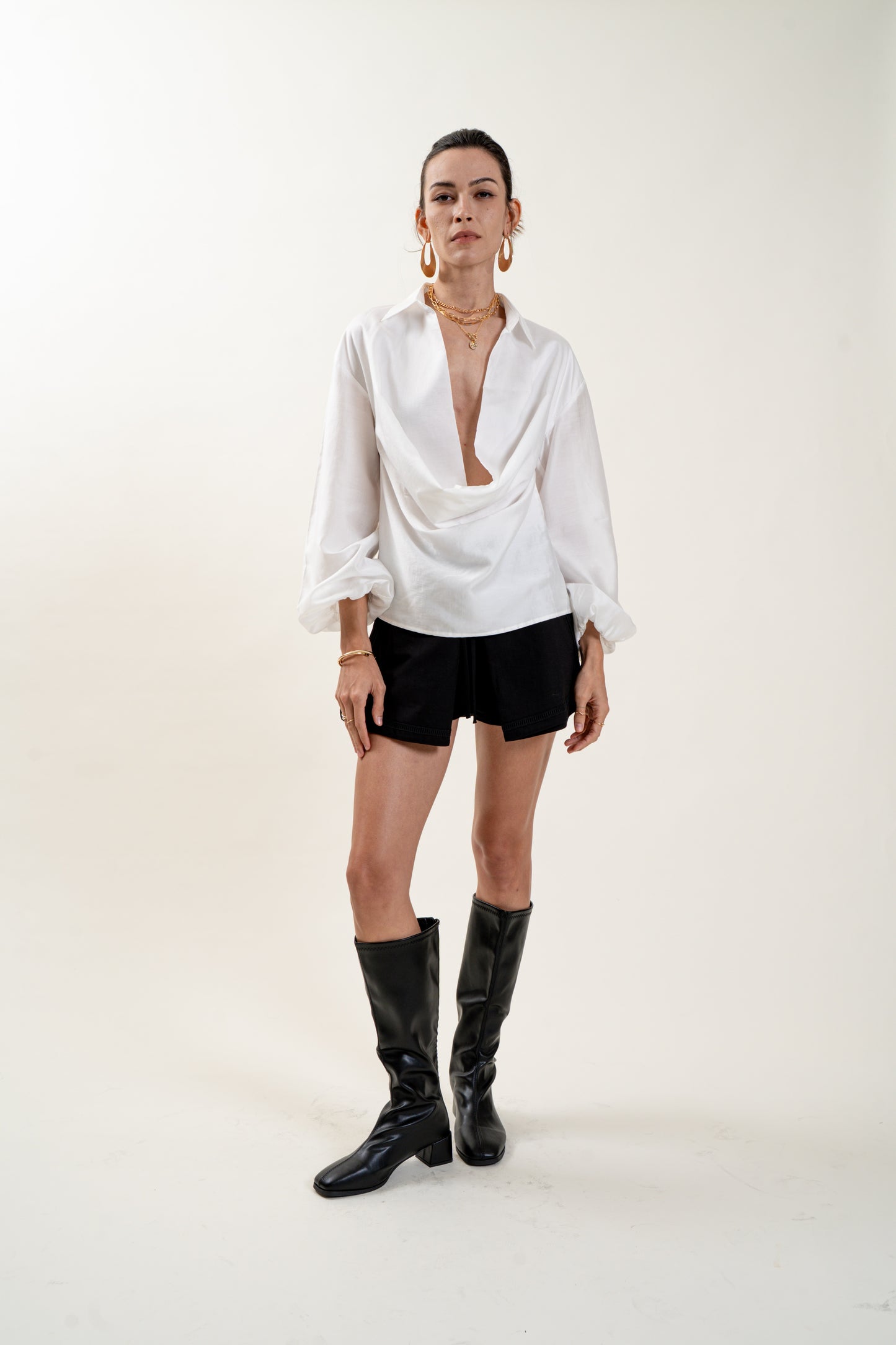 Linéa Top(White) - Pre Order