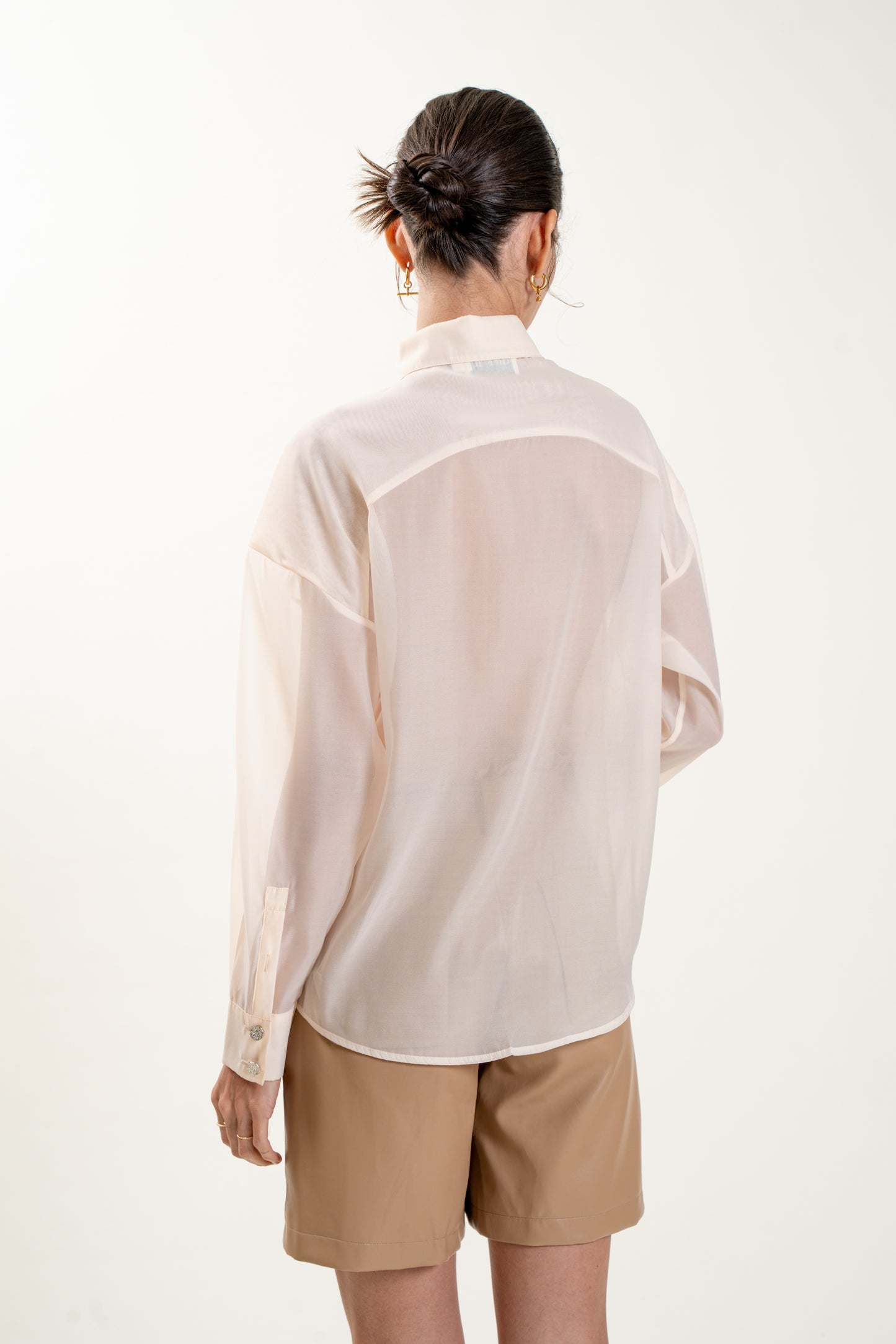 Ivory Mirage(Cream)
