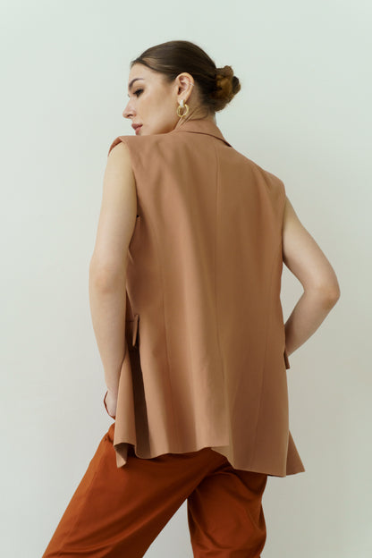 Sleeveless Coat (Apricot)