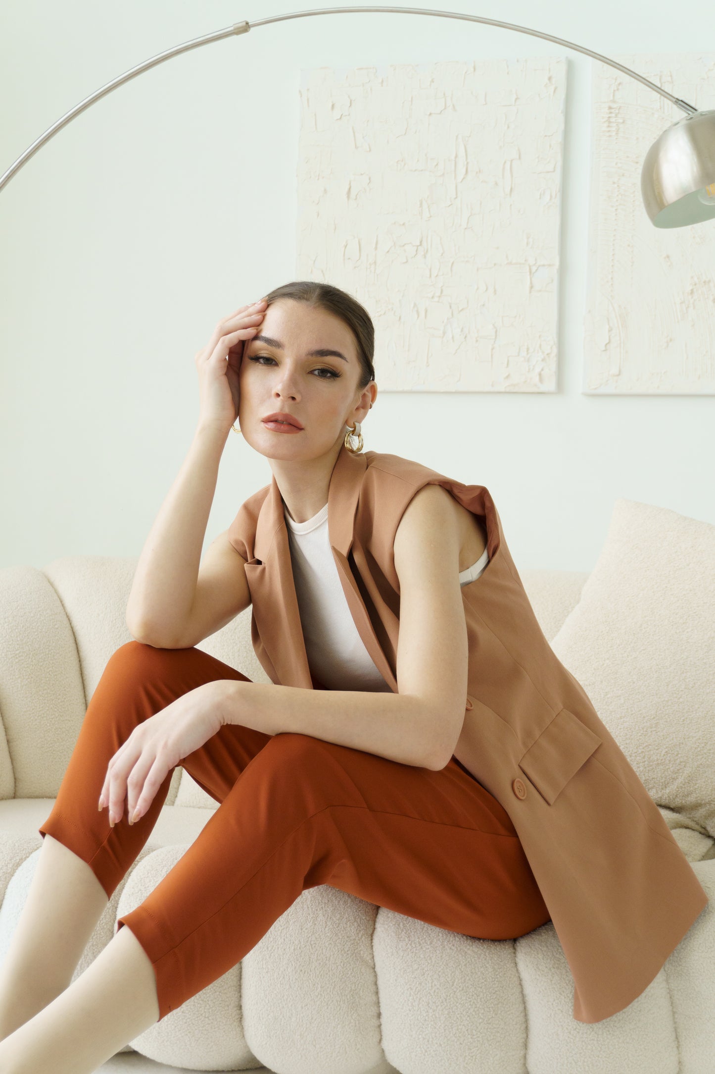 Sleeveless Coat (Apricot)