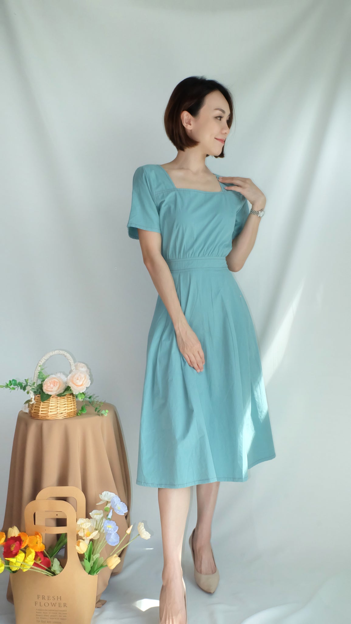 AVERY DRESS [TIFFANY BLUE]