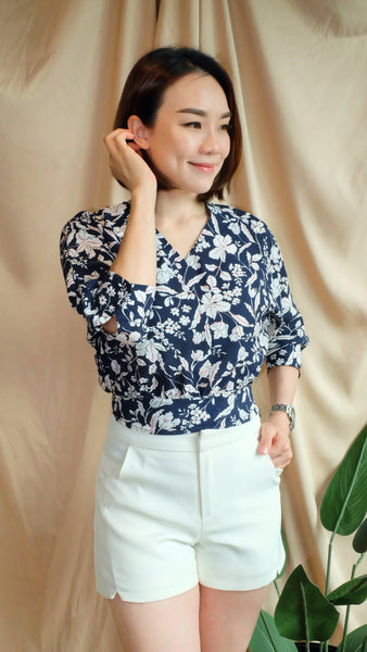 CLEO TOP [NAVY]