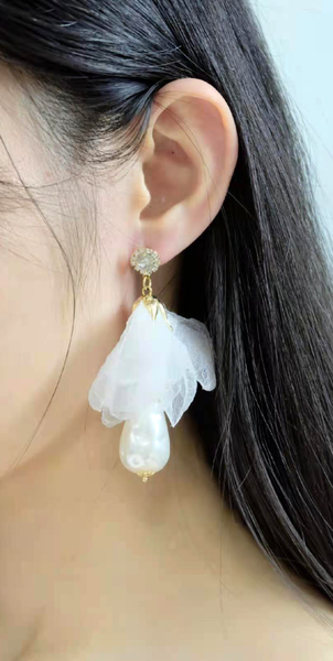 E8501 [EARRING]